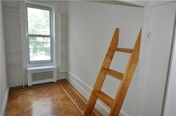 Rented by Hercules Realty Group | media 5