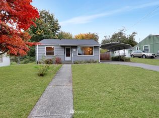 152 SW 115th St, Seattle, WA 98146