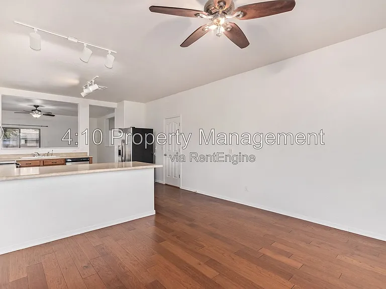 45305 W Balboa Dr — Photo 13