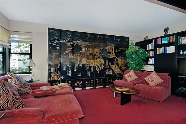 Sold by Corcoran | media 16