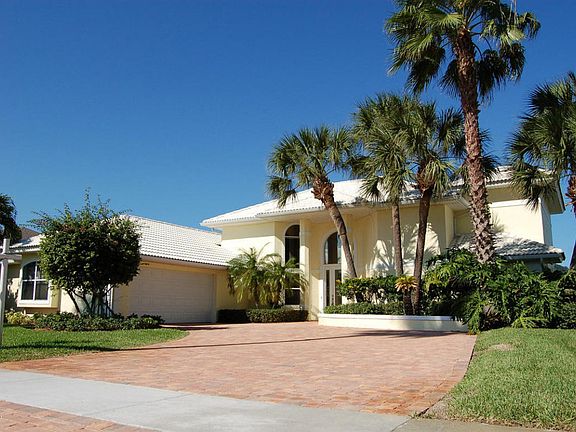 2nd image of 128 Martesia Way