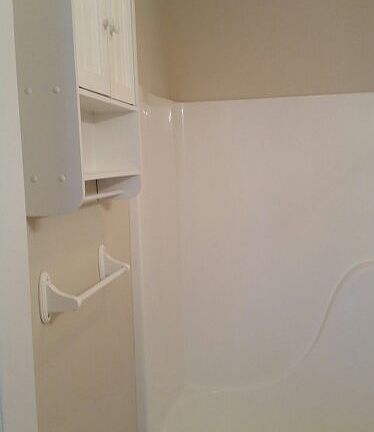 Bathroom 1_04052018