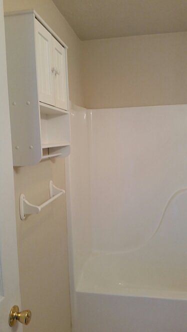 Bathroom 1_04052018