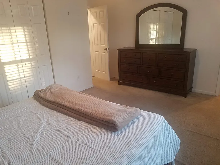 295 Winding River Dr — Photo 2