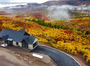 9281 E Ridge Pine Dr, Heber, UT 84032