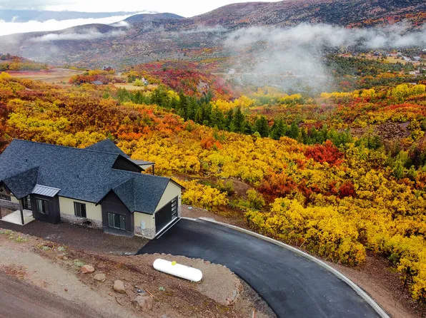 9281 E Ridge Pine Dr, Heber, UT 84032