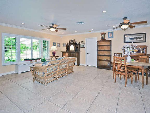 5th image of 3510 Sherwood Blvd