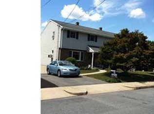 129 E Cedar St, Fleetwood, PA 19522