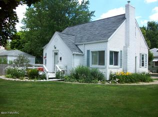 284 McKinley Ave N, Battle Creek, MI