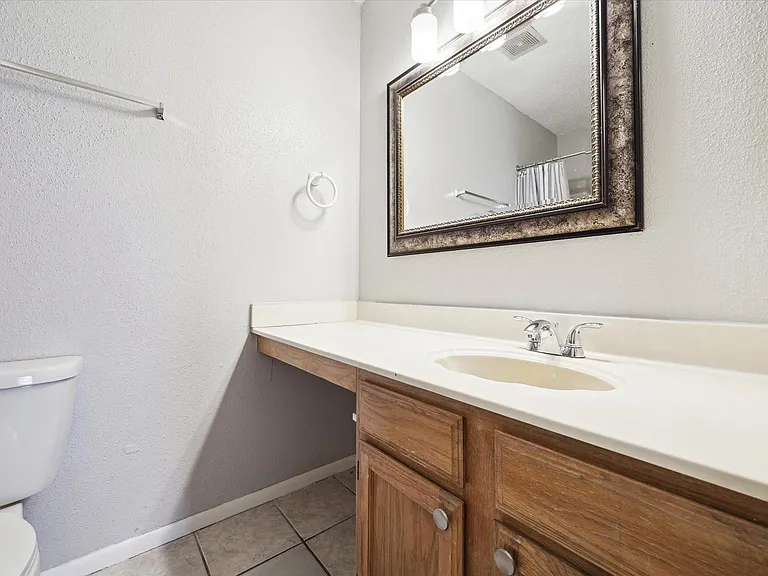 18102 Brooknoll Dr — Photo 9