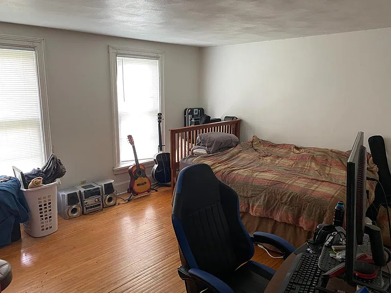 Unit Photo