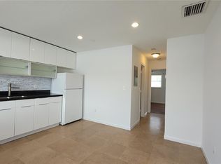 524 Washington Ave APT 312, Miami Beach, FL 33139