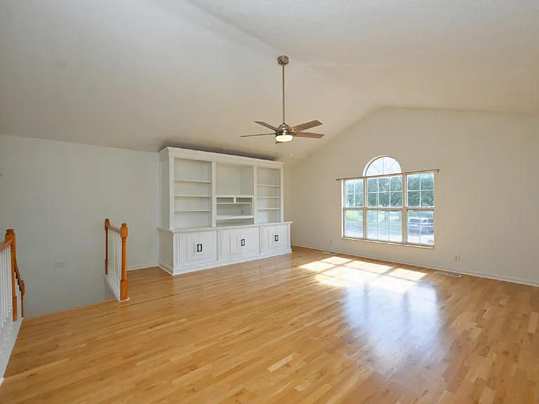164 W Harbor Dr — Photo 34