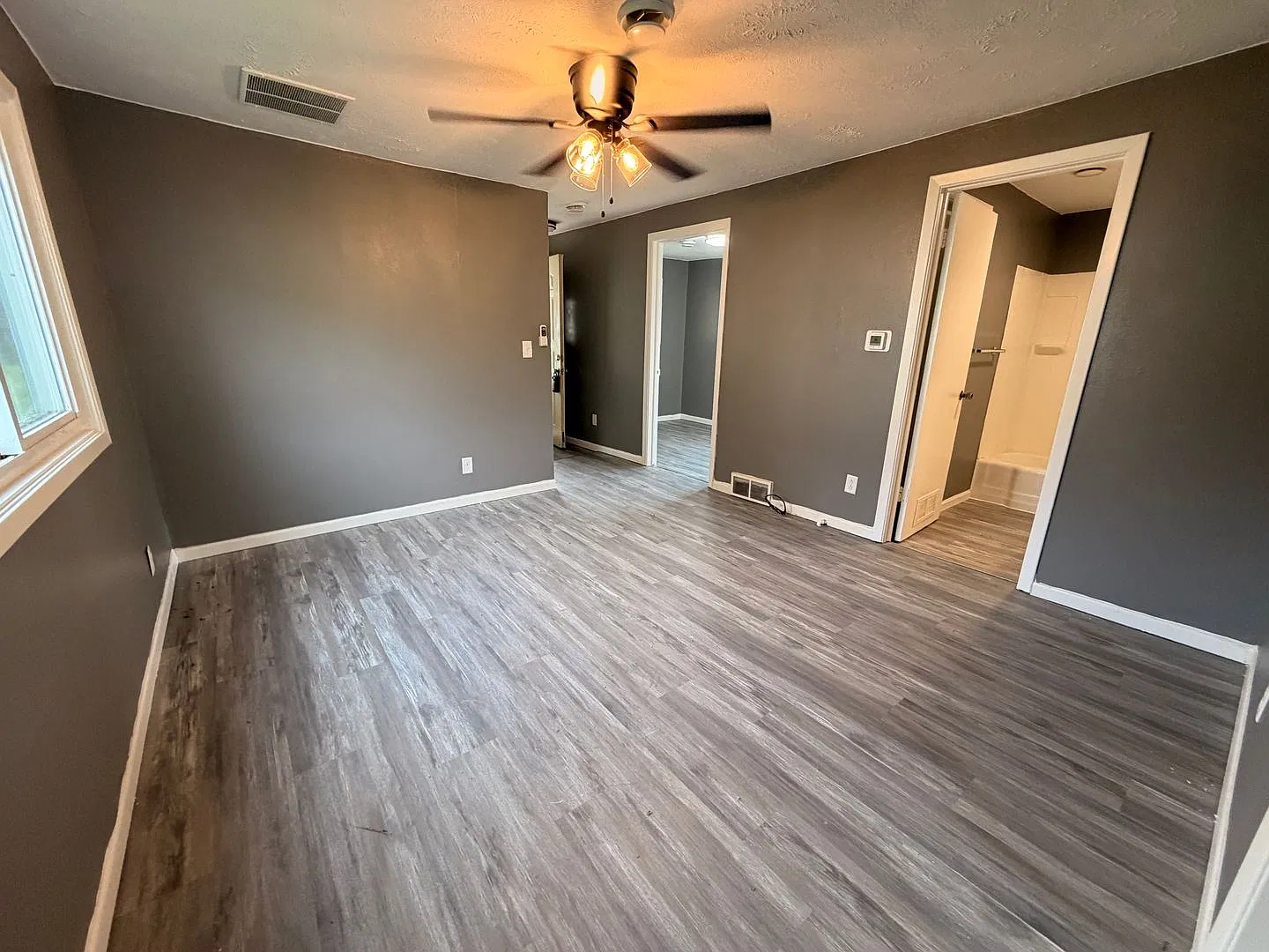 Cozy & Affordable 1-Bedroom Home in Moline — Photo 3