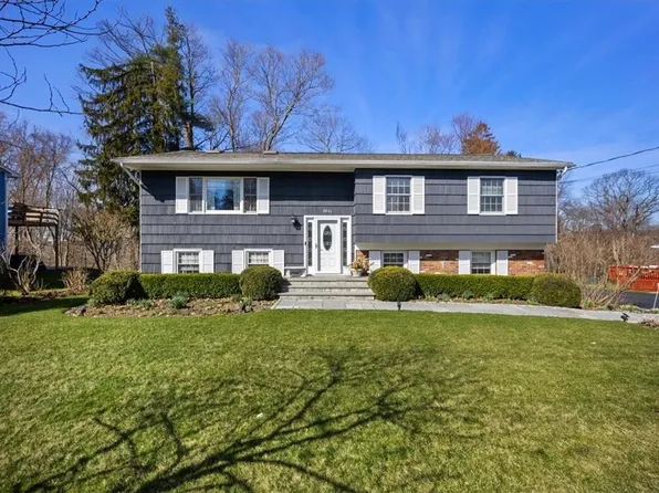2261 Mark Road, Yorktown Heights, NY 10598