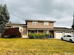 19 Charlton Ave, Piscataway, NJ 08854