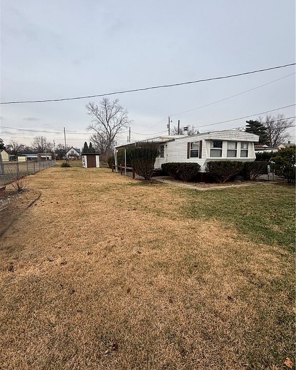 1st image of 115 Caldwell St