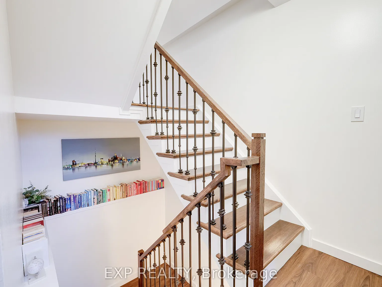 2 bed, $2,600 — Photo 3