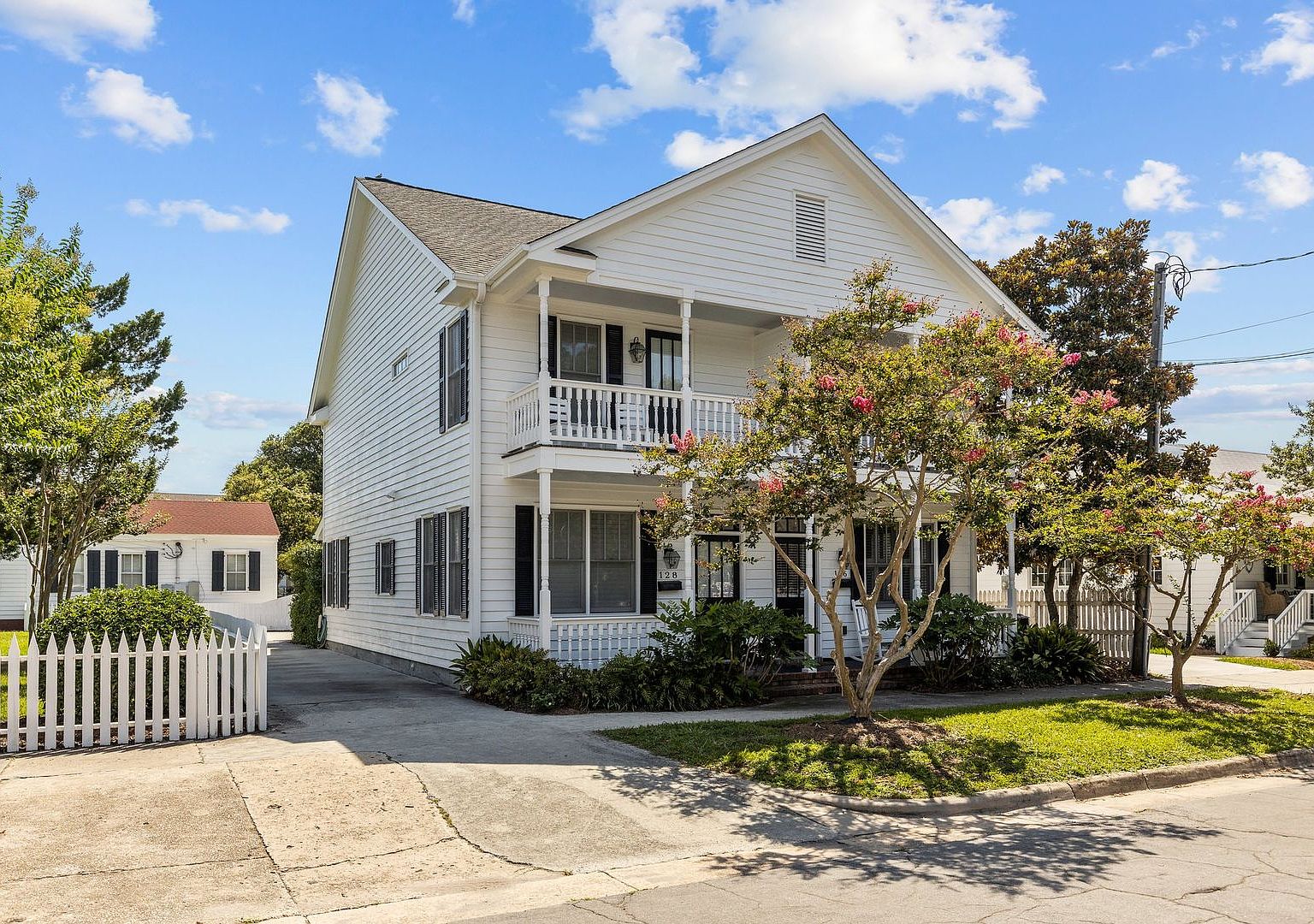 128 Ann St, Beaufort, NC 28516 Zillow