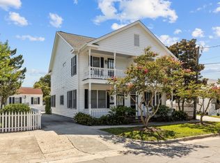128 Ann St, Beaufort, NC 28516