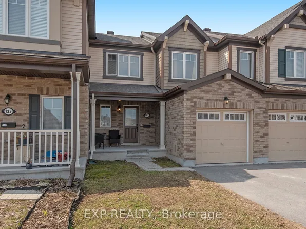 141 Maestro Ave, Ottawa, ON K2S 0V4