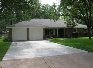 2117 Greenbriar Dr, Abilene, TX 79605