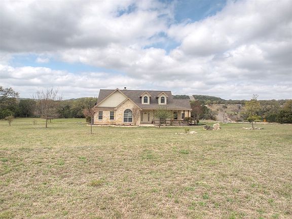 2nd image of 1401 Whitewater Dr