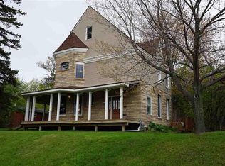 3510 Woodland Ave, Duluth, MN 55803