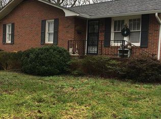 204 Central Ave, Athens, TN 37303