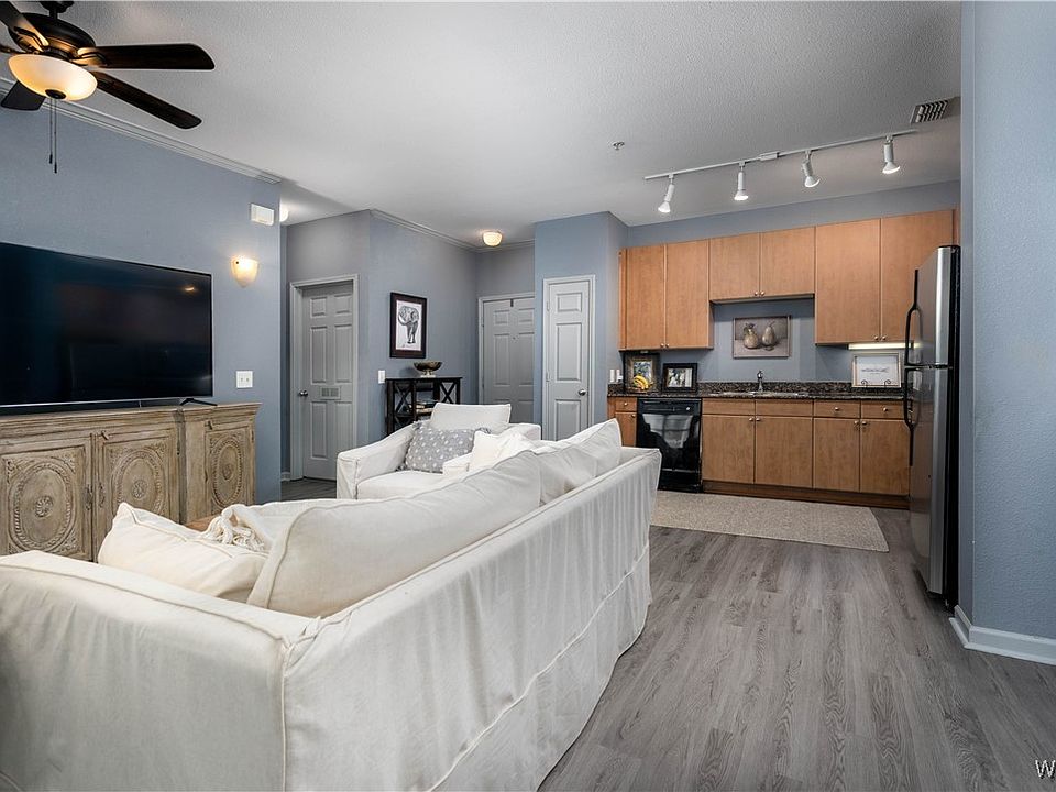 1st image of 1901 5th Ave E Unit 1108