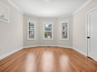 44 Iffley Rd, Jamaica Plain, MA 02130