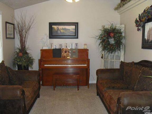 2876 West 1200 North