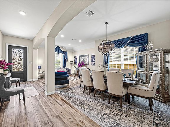 5th image of 2316 Churchill Cove Ln