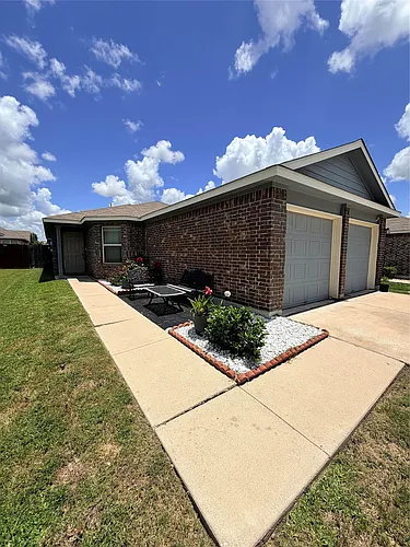 13004 Tinker St Photo 1