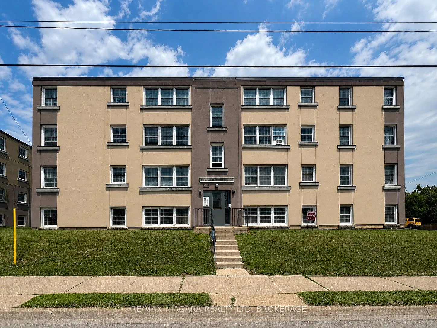 1 bed, $1,599 — Photo 1