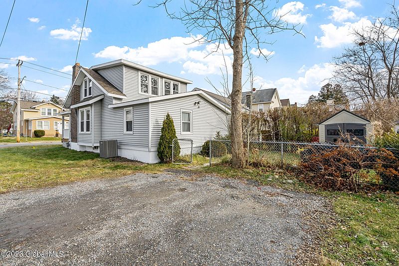 5th image of 357 Glen Avenue