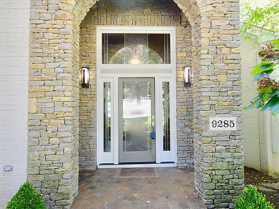 5th image of 9285 Shallow Creek Dr