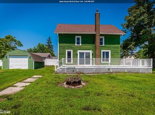 101 5th St NW, State Center, IA 50247