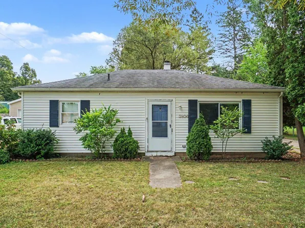 3806 E Saint Andrews Rd, Midland, MI 48642