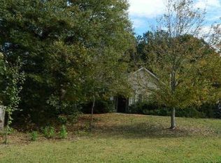 185 Orchard Vw, Fayetteville, GA 30215