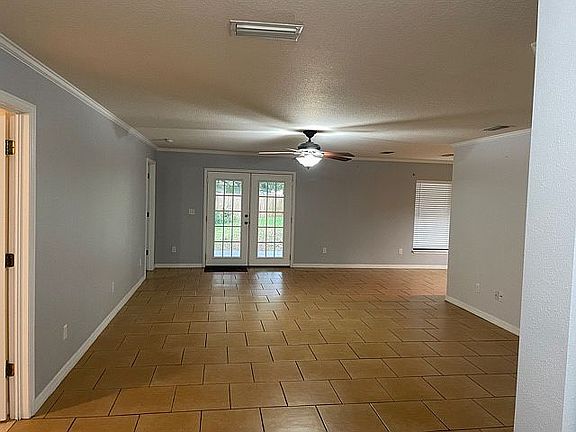4th image of 234 Cervantes Ave