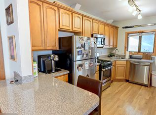 146 Sycamore St #1, Somerville, MA 02145
