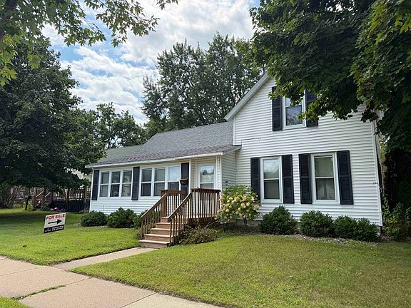 2nd image of 325 Cady Ave