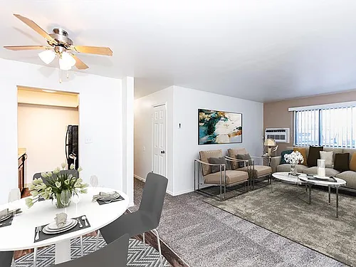 Foxhill Apartments Photo 1