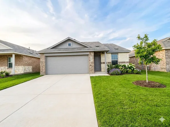 1631 Sparrow Hawk Rd, Forney, TX 75126
