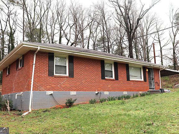 2nd image of 3513 Larkspur Ter