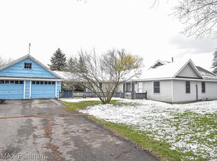 15047 Restwood Dr, Linden, MI 48451