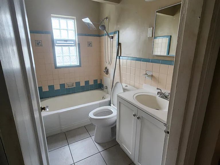 1139 California Ave #1 — Photo 7
