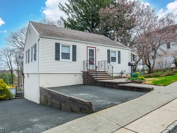 67 Madison St, Dover Town, NJ 07801