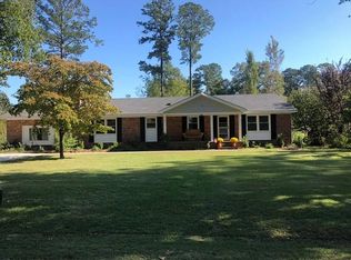 219 Pamlico Dr, Washington, NC 27889